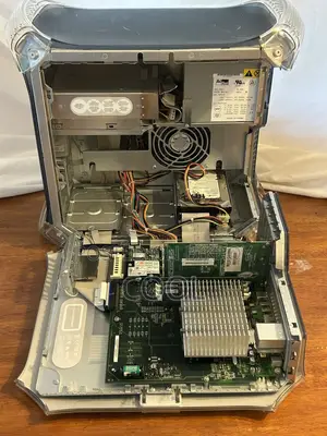 Desktop Computer Apple Mac Mini 3GB Apple M4 HDD+SSD 128GB