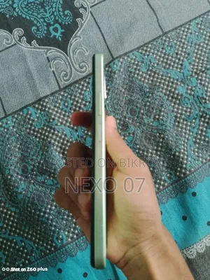 iQOO Z9x 128 GB Silver