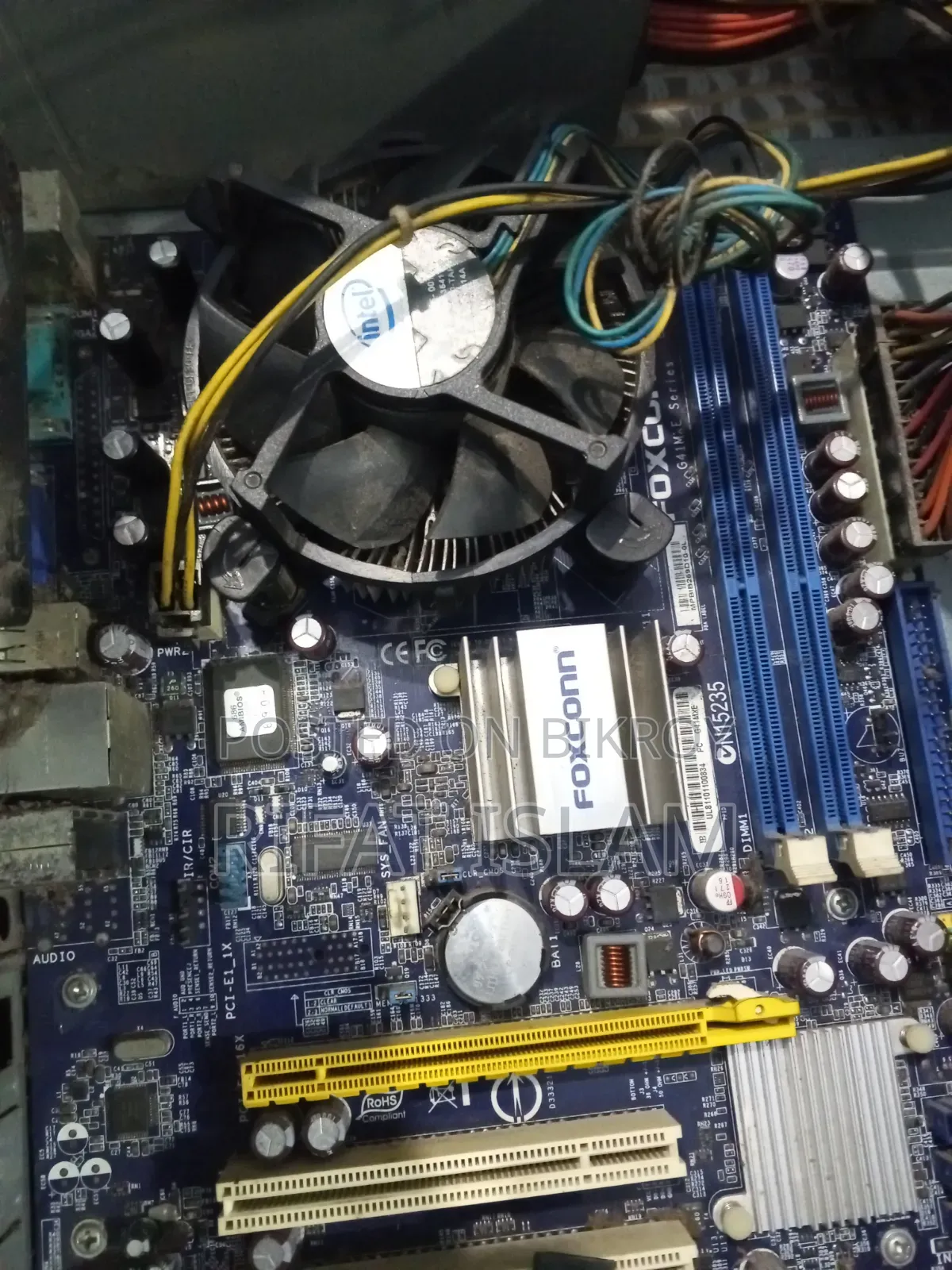 Foxconn G41MXE Motherboard and Pentium E5500