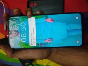 Oppo A18 128 GB White