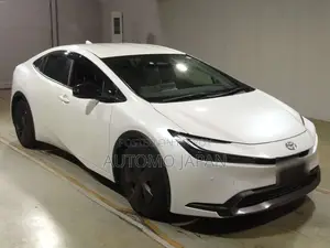 Toyota Prius 2023 Pearl