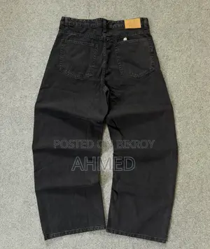Black Baggy Jeans