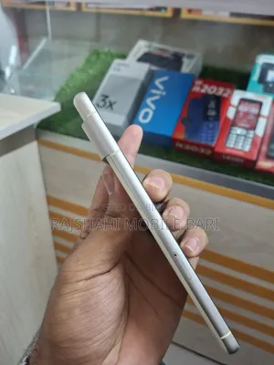 গুগল পিক্সেল ৭ ১২৮ জিবি হলুদ