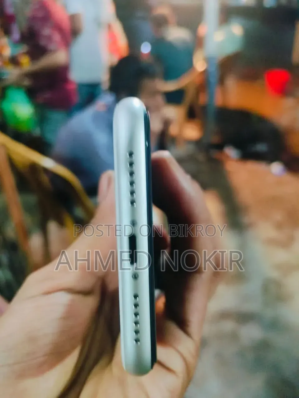অ্যাপল আইফোন ১১ ১২৮ জিবি সাদা