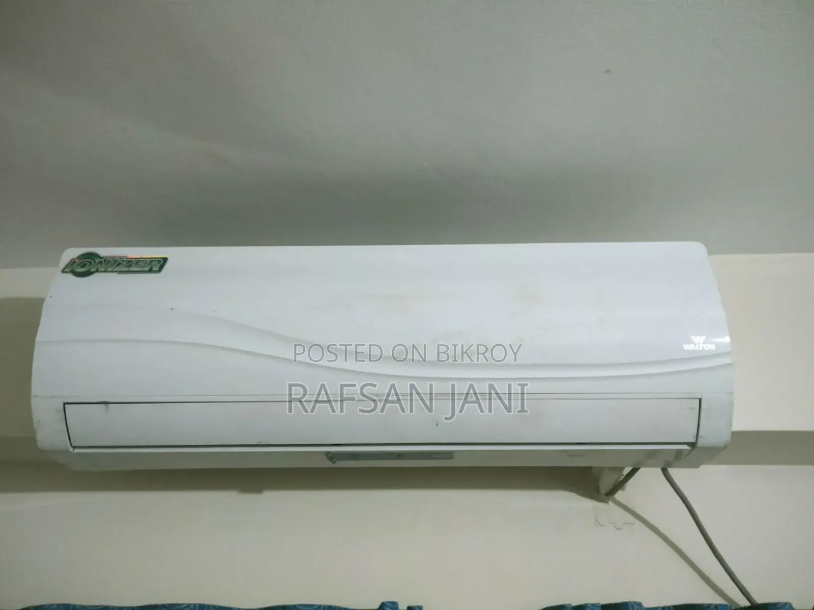 1.5 Ton AC, used for two years, no issues, contact quickly