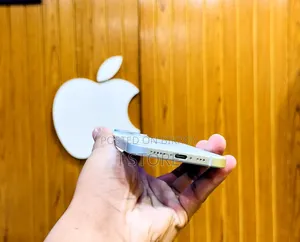 Apple iPhone 15 128 GB White