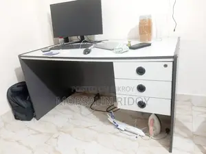 Otobi Office Table