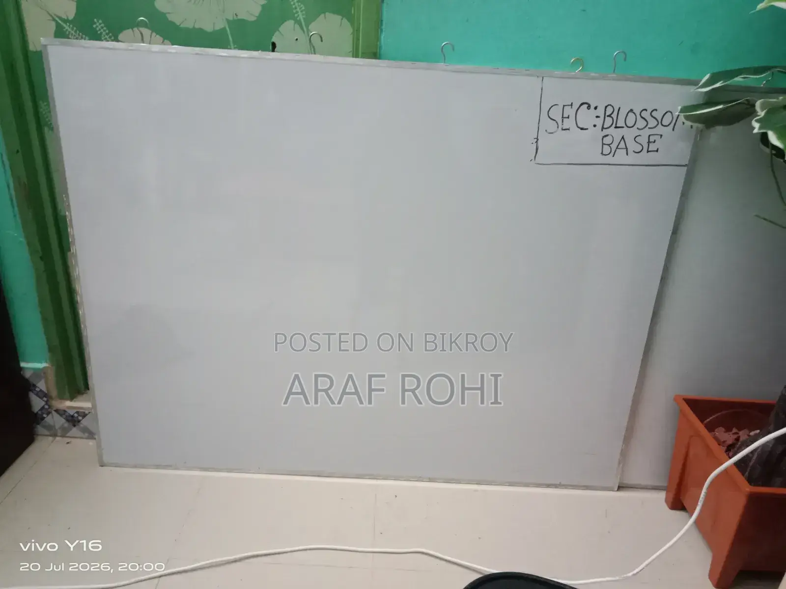 White Board 4/3 Feet