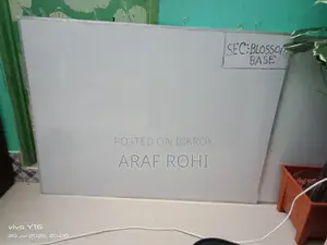 White Board 4/3 Feet