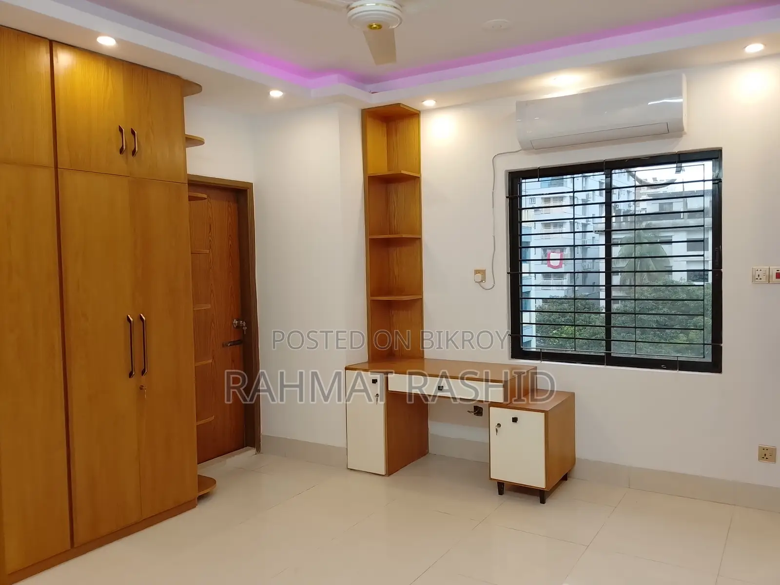 Furnished 3-bedroom Apartment in Khosh Mahal, Dhanmondi for Rent