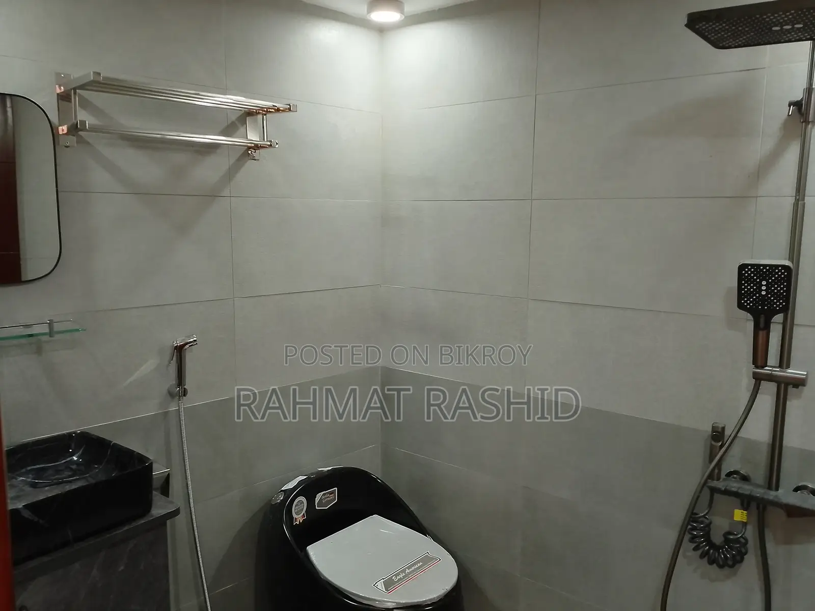 Furnished 3-bedroom Apartment in Khosh Mahal, Dhanmondi for Rent