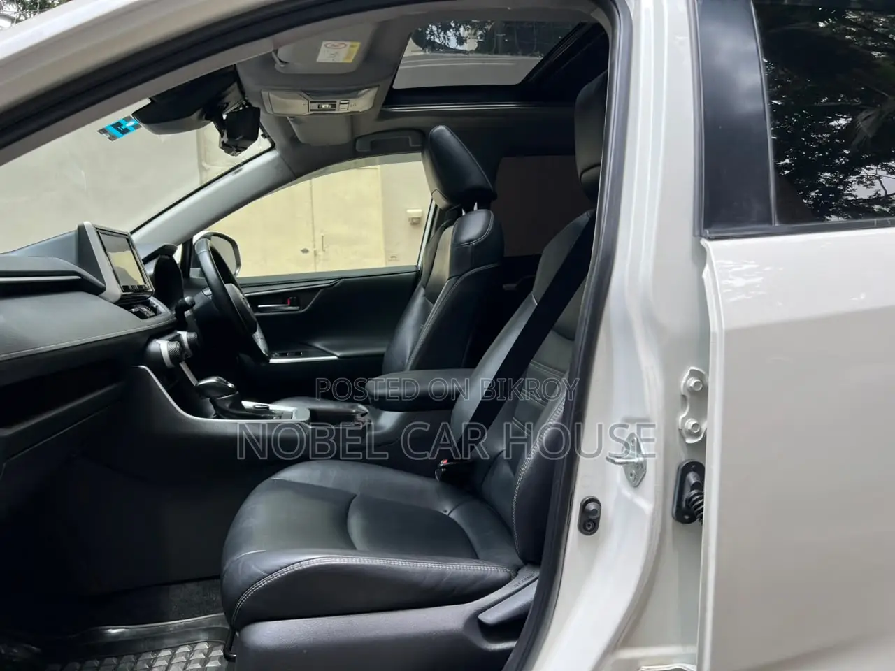 Toyota RAV4 Adventure 2019 Pearl