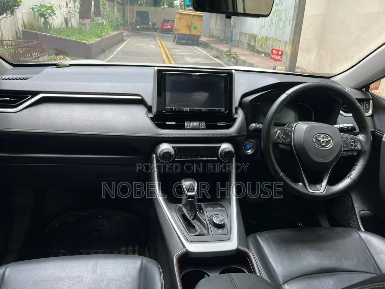 Toyota RAV4 Adventure 2019 Pearl