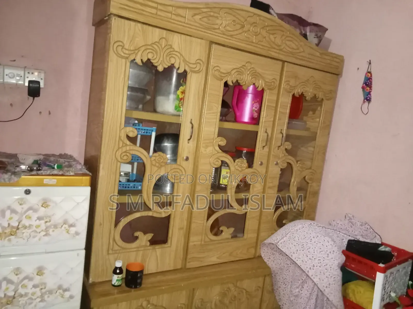 Wall Cabinet
