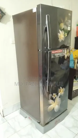 308 Litres Fridge With Smart Inverter Compressor, Door Cooling+™