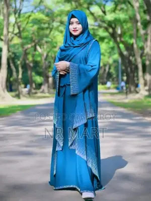 AFC/24 Butterfly Design Burqa