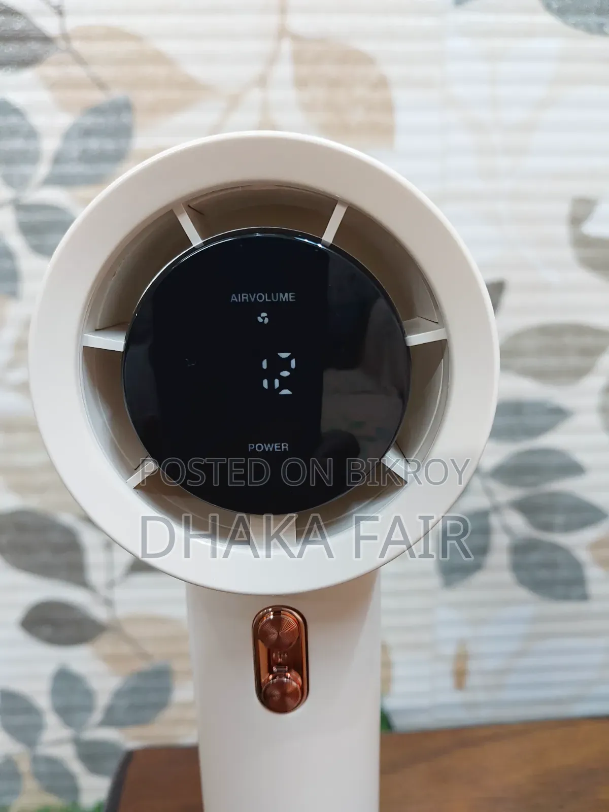 Smart Digital Turbo Handheld Rechargeable Fan