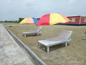 সী চেয়ার একদম ফ্রেশ কন্ডিশন