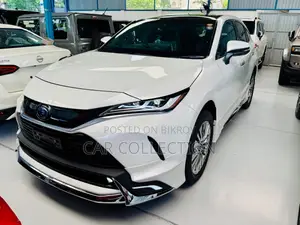 টয়োটা হ্যারিয়ার ২০২১ পার্ল