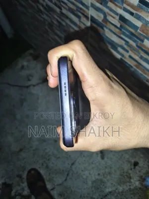 Infinix Hot 50i 128 GB Black
