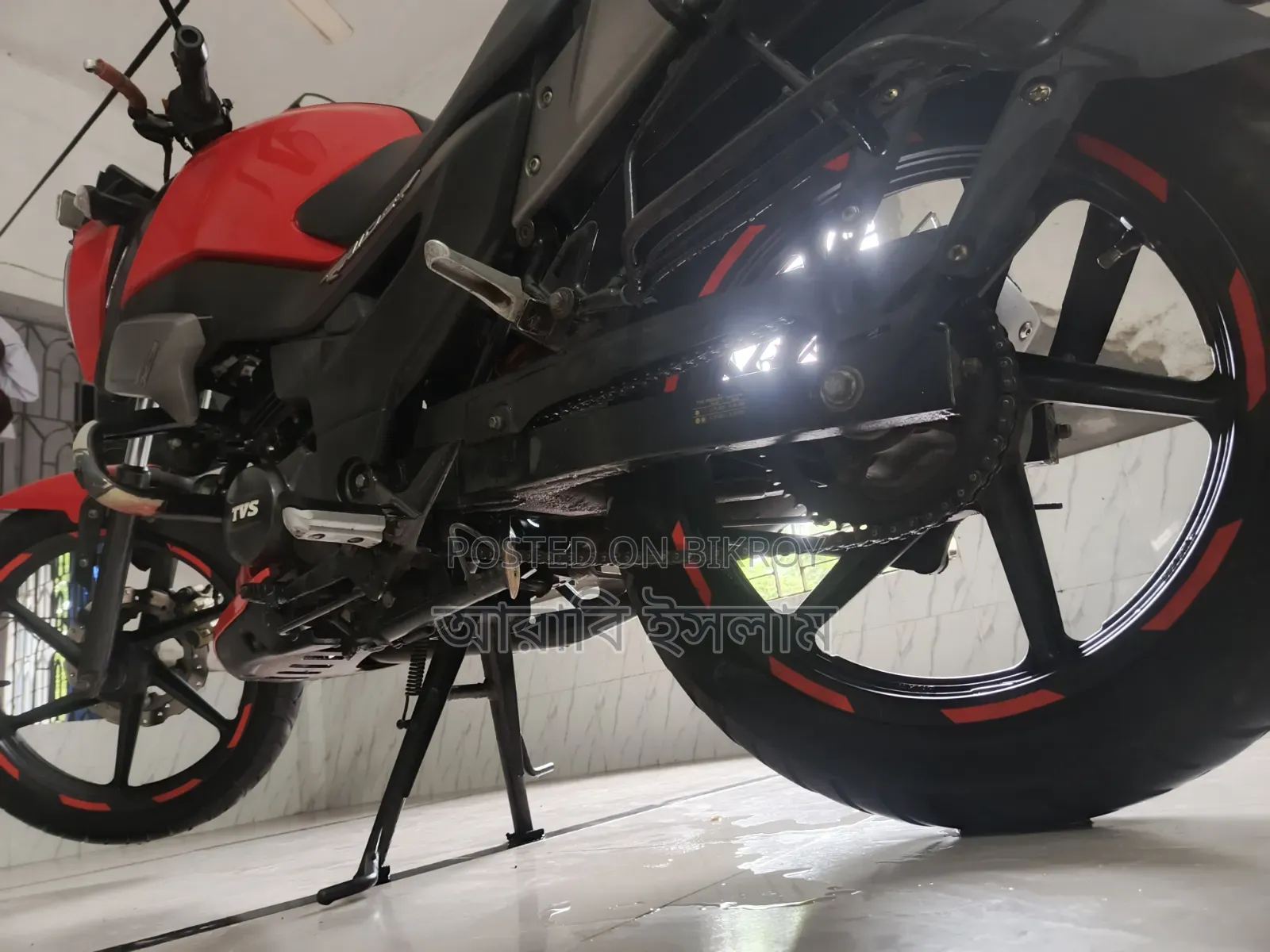 TVS Raider 125 2024 Red