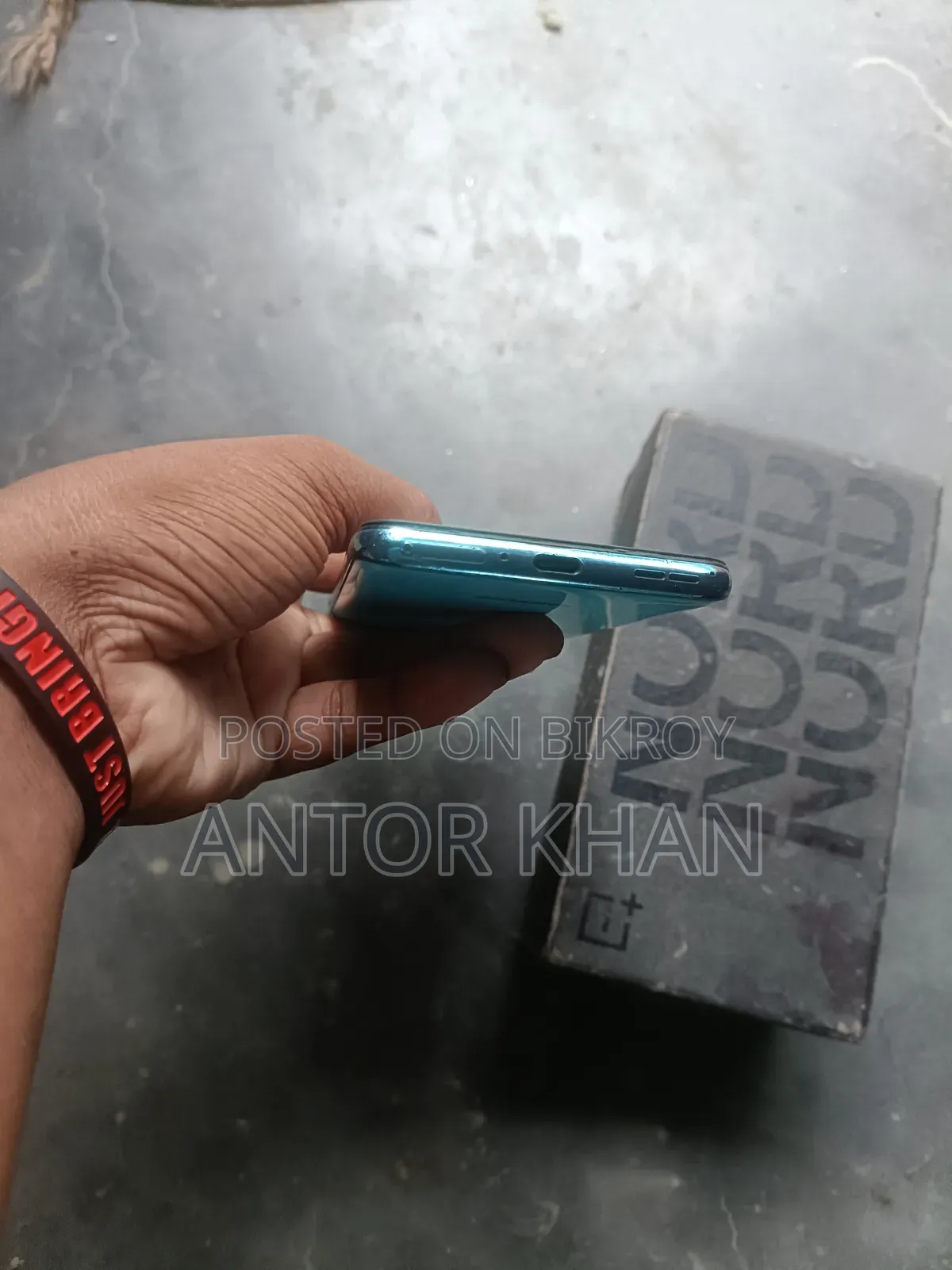 ওয়ানপ্লাস নর্ড ২৫৬ জিবি ব্লু