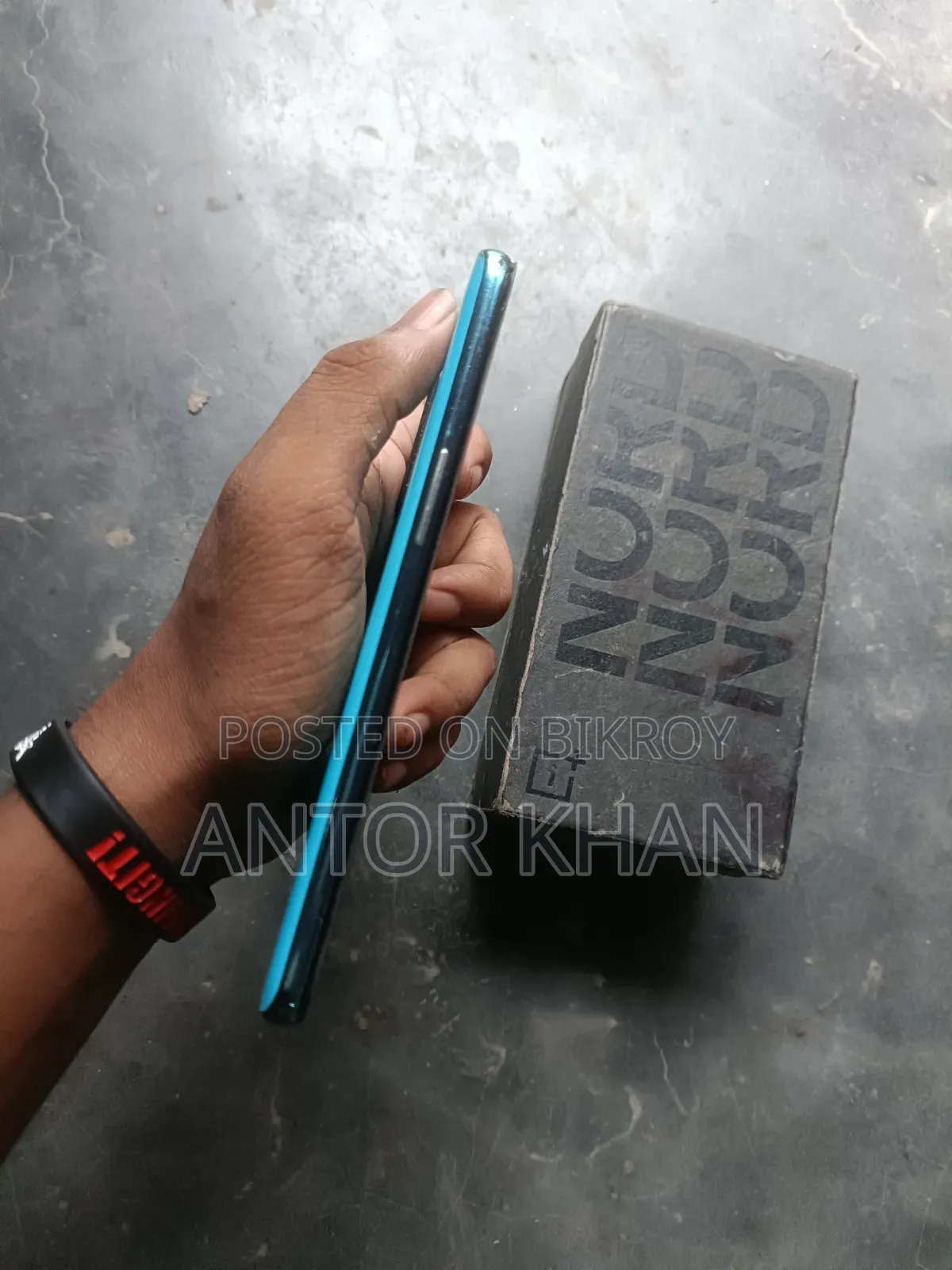 ওয়ানপ্লাস নর্ড ২৫৬ জিবি ব্লু
