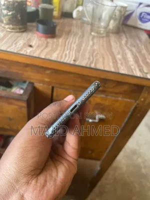 Apple iPhone 7 32 GB Black