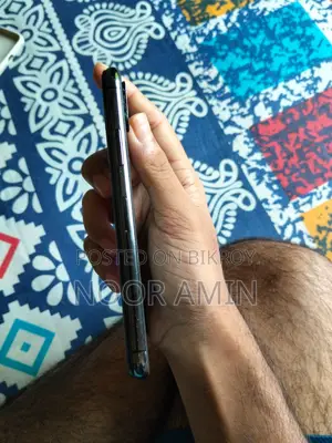 Apple iPhone X 64 GB Black