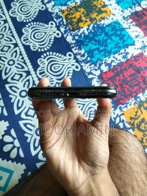Apple iPhone X 64 GB Black