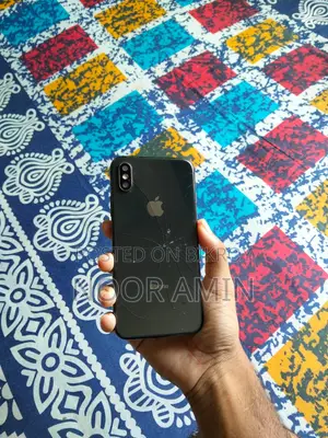 Apple iPhone X 64 GB Black