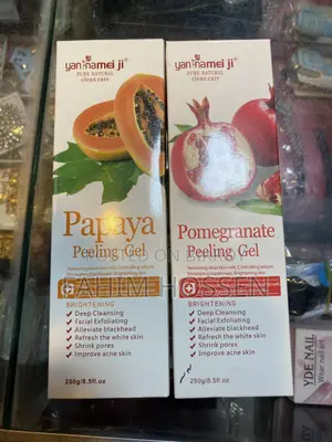Yan Namei Ji Papaya Peeling Gel (250g /