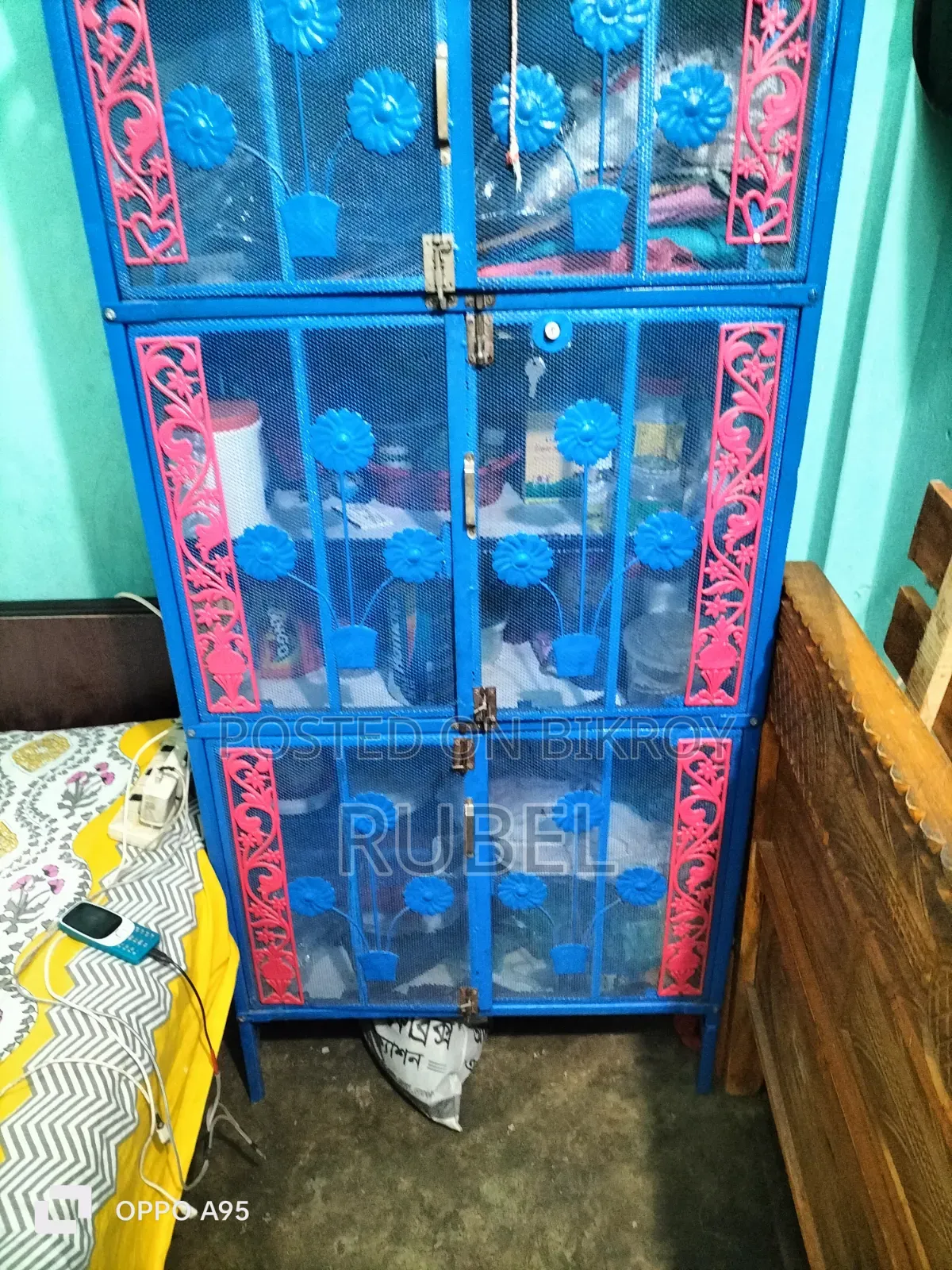 একটি কিচেন রেক বিক্রি হবে
