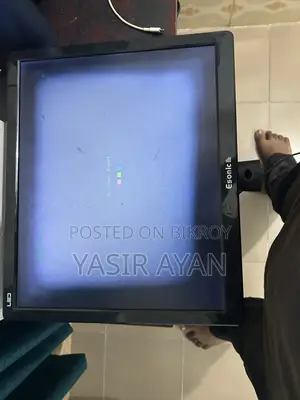 17" Esonic LED Monitor