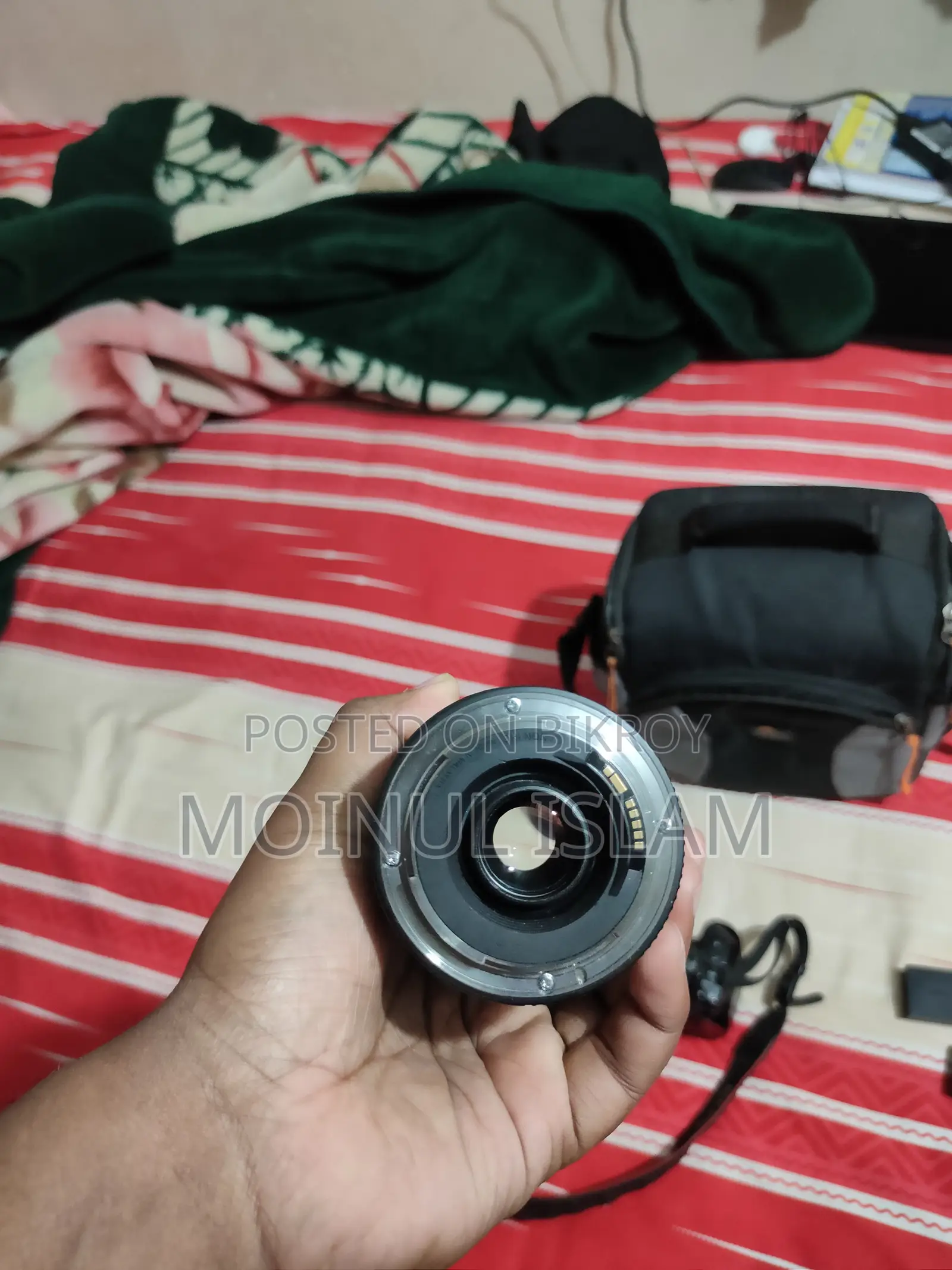 ক্যানন ১৩০০ডি ৭৫-৩০-মিমি জুম লেন্স এবং কিট লেন্সসহ