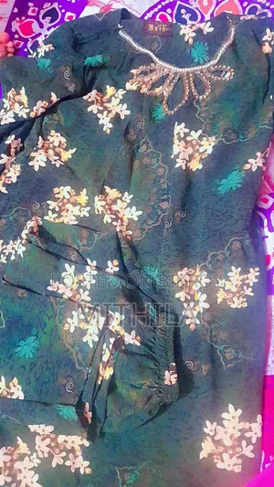 টুপিস জামা। একদম নতুন।