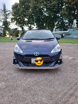 Toyota Aqua 2017 Purple