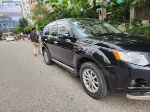 Mitsubishi Outlander 2010 Black