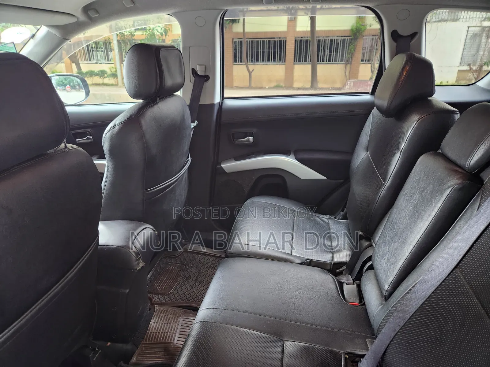 Mitsubishi Outlander 2010 Black