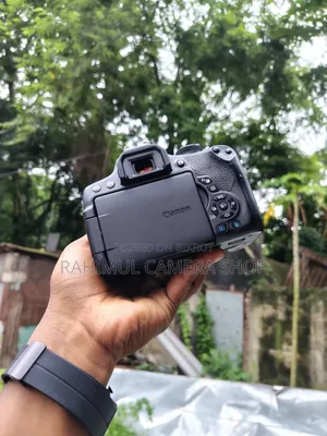 Canon EOS 750D + Canon 50mm F/1.8 Prime Lens! Huge Blast Offer