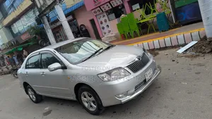 Toyota Corolla 2004 Silver