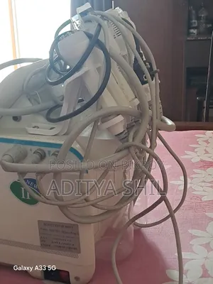 Almost (Brand) New Hydra Facial Machine (Free LED Mask Included)