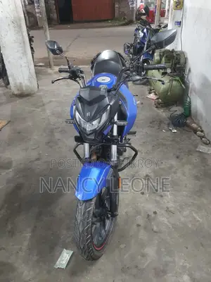Hero Thriller 160R 2021 Blue