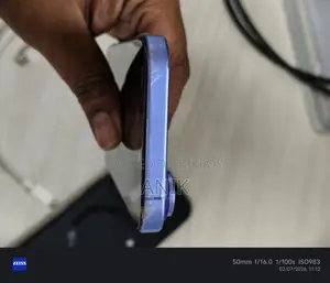Apple iPhone 16 128 GB Blue