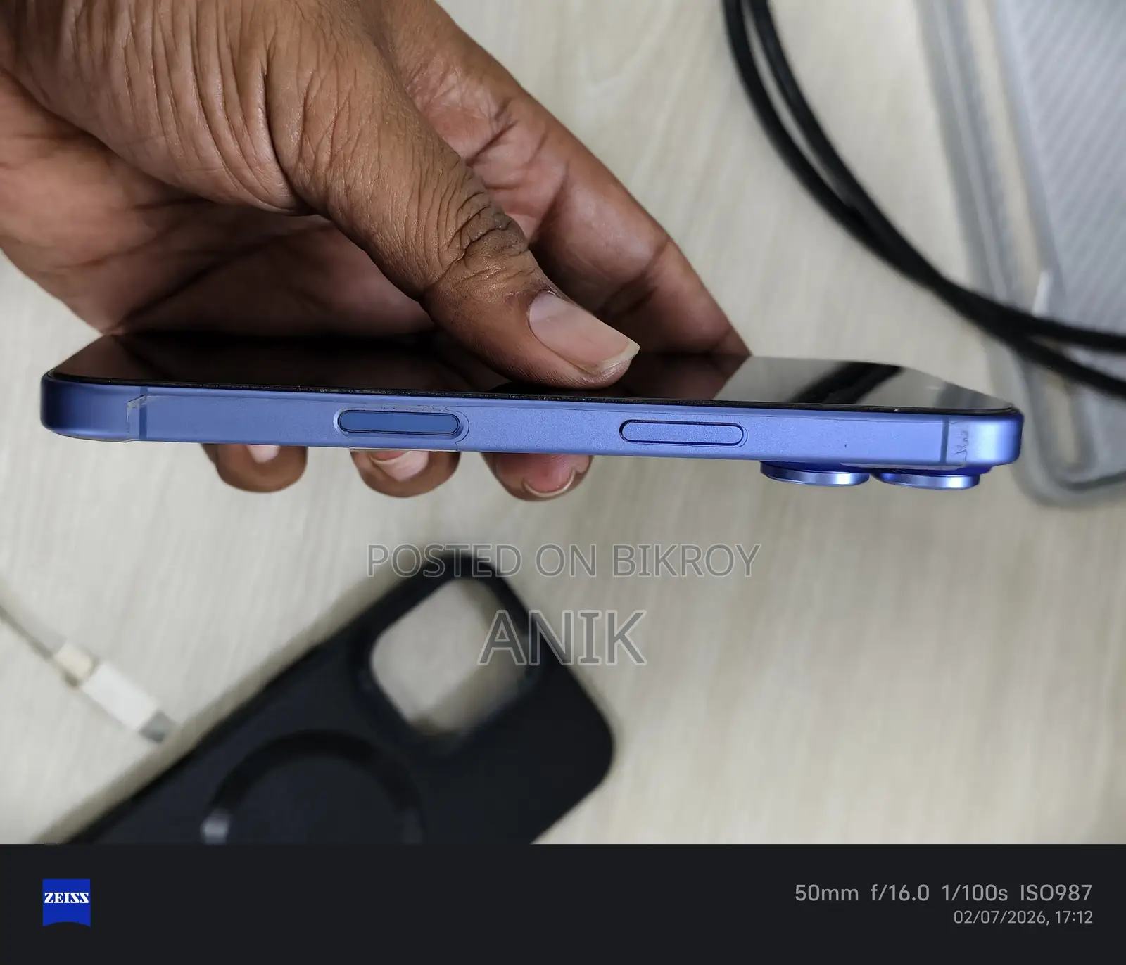 Apple iPhone 16 128 GB Blue