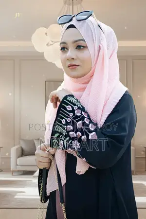 Premium Sunflower Burqa | Imported Dubai Cherry Fabric | Full Set