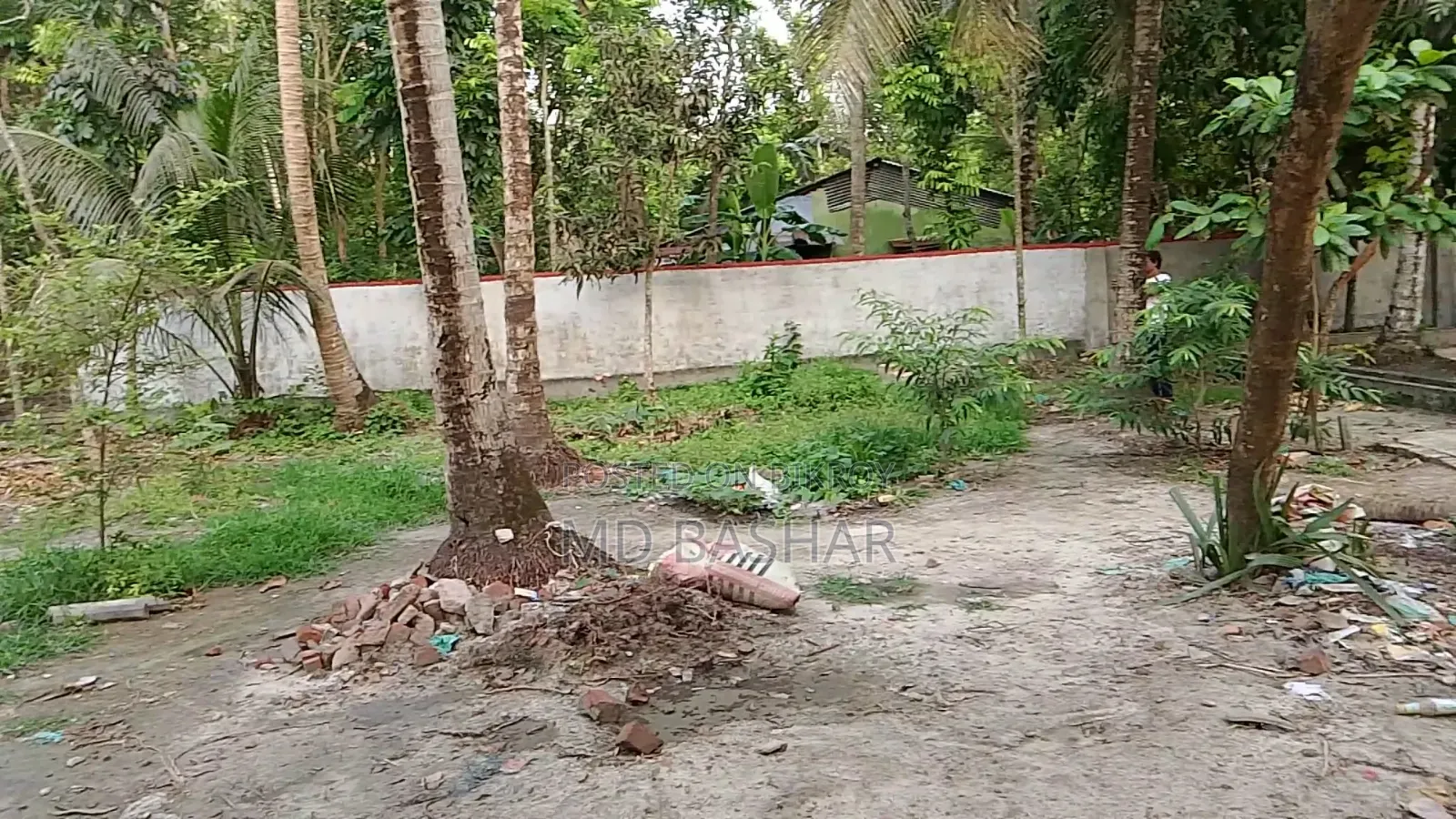 জমি বিক্রয় হবে: ৩.৫ শতাংশ (বসত ভিটা)