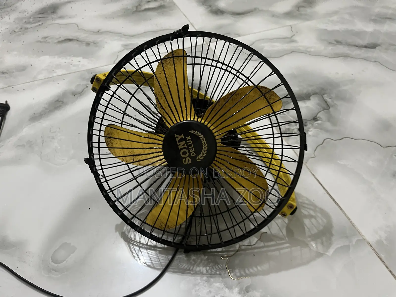ইলেকট্রিক টেবিল ফ্যান