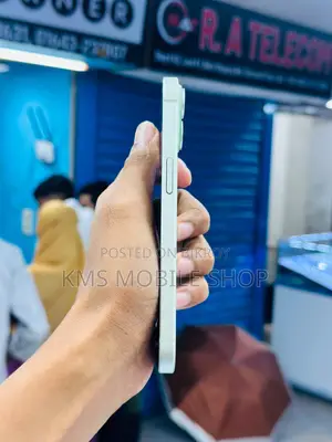 Apple iPhone 15 128 GB