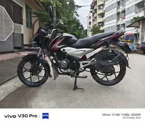 Bajaj Pulsar RS200 2013 Black